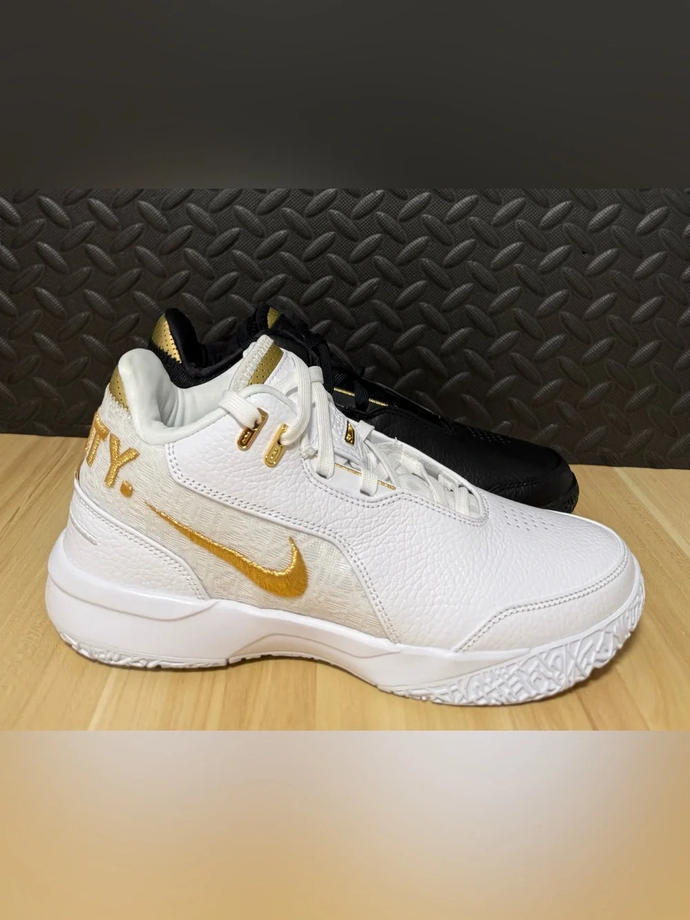 Nike Zoom Lebron NXXT Gen AMPD 
